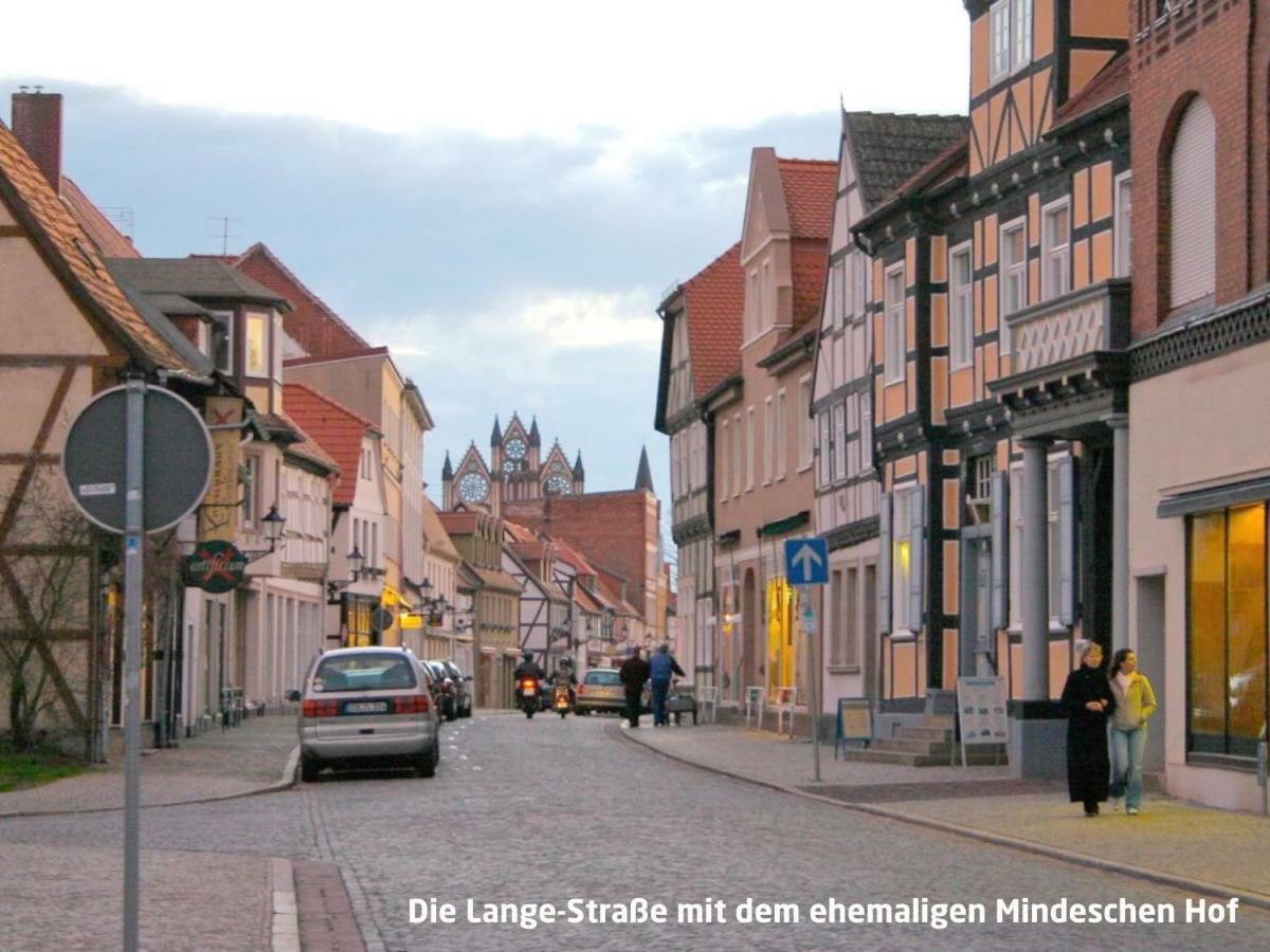 Haus Zur Eselsbruecke Apartment Tangermünde Екстериор снимка